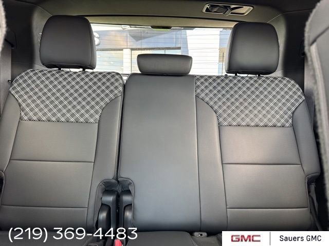 2024 Gmc Acadia Denali photo 22