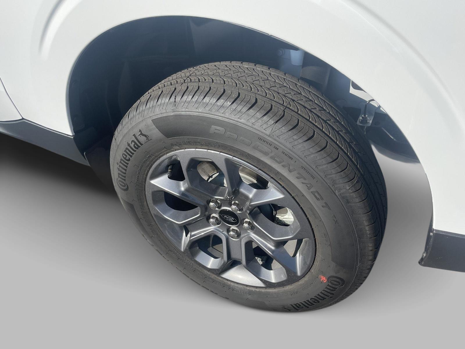 2025 Ford Maverick XLT photo 4