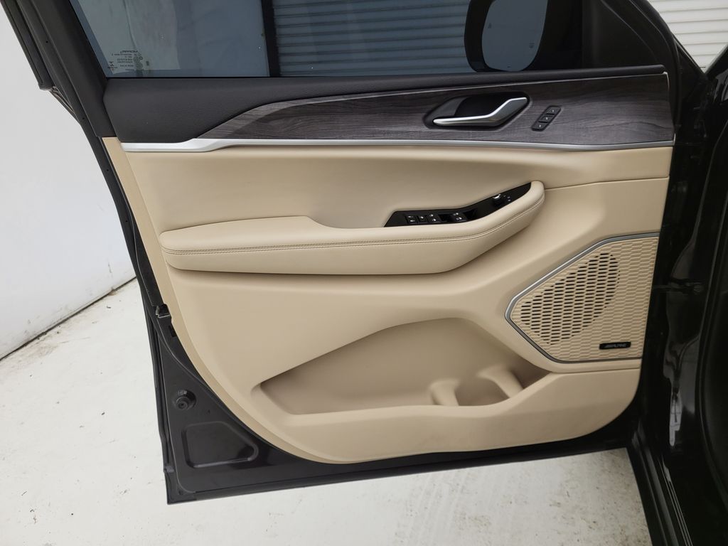 2021 Jeep Grand Cherokee Limited photo 33