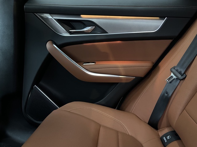 2024 Jaguar F-PACE P400 R-Dynamic S photo 42
