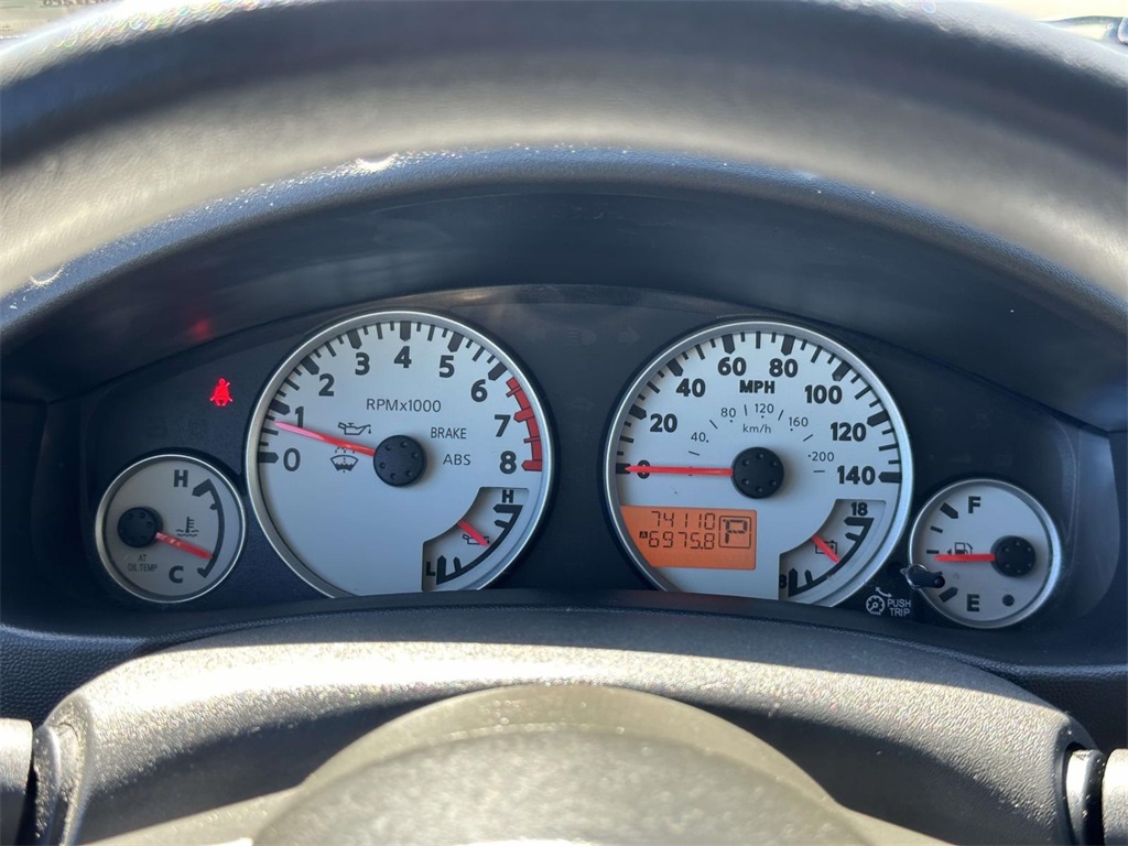 2016 Nissan Frontier Desert Runner King Cab photo 7