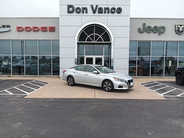 2022 Nissan Altima SV