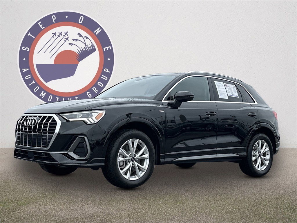 2024 Audi Q3 S Line Premium's photo