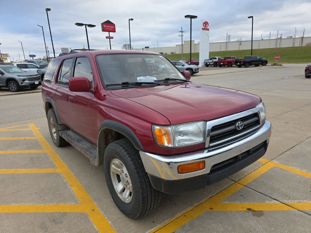 1998 Toyota 4Runner SR5 V6 photo 3