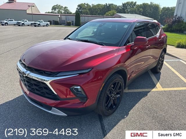 2023 Chevrolet Blazer 2LT photo 3