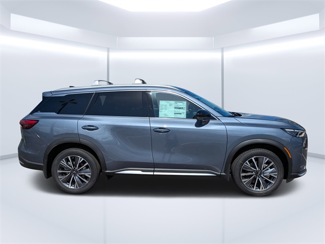 2026 Infiniti QX60 Luxe photo 2