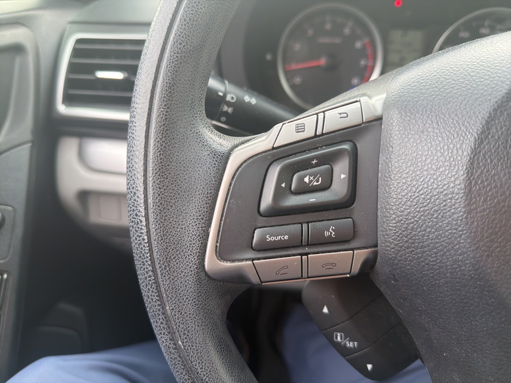 2016 Subaru Forester 2.5i photo 16