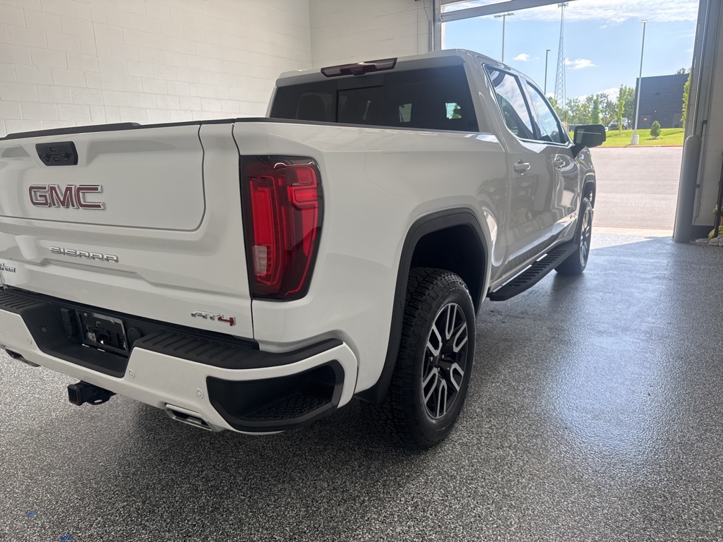 2024 Gmc Sierra 1500 AT4 photo 3