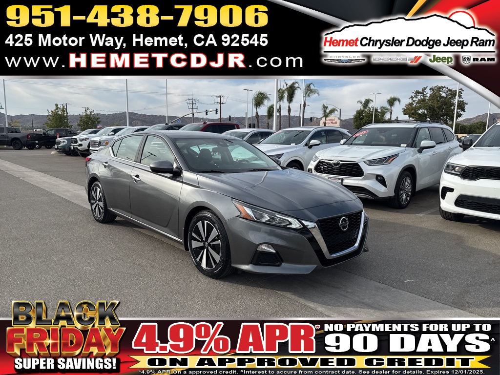 2022 Nissan Altima SV