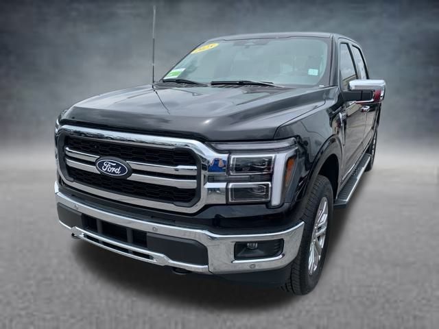 2025 Ford F-150 Lariat photo 2