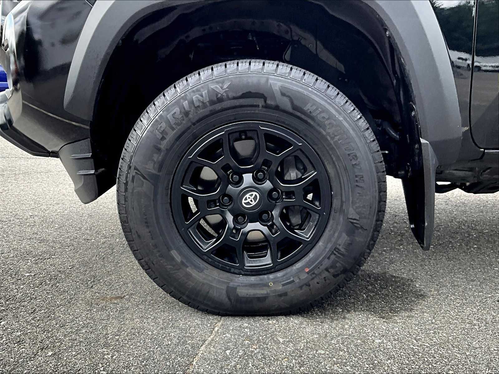 2023 Toyota Tacoma SR5 photo 7