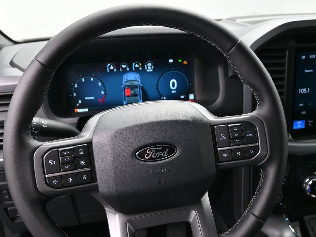 2025 Ford F-150 XLT photo 11