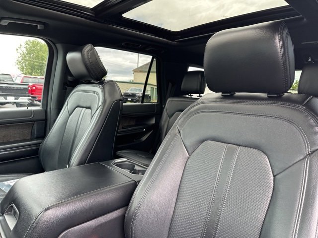 2019 Ford Expedition Limited photo 24