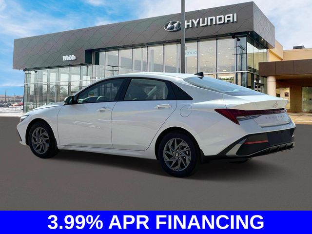 2025 Hyundai Elantra Hybrid Blue photo 4