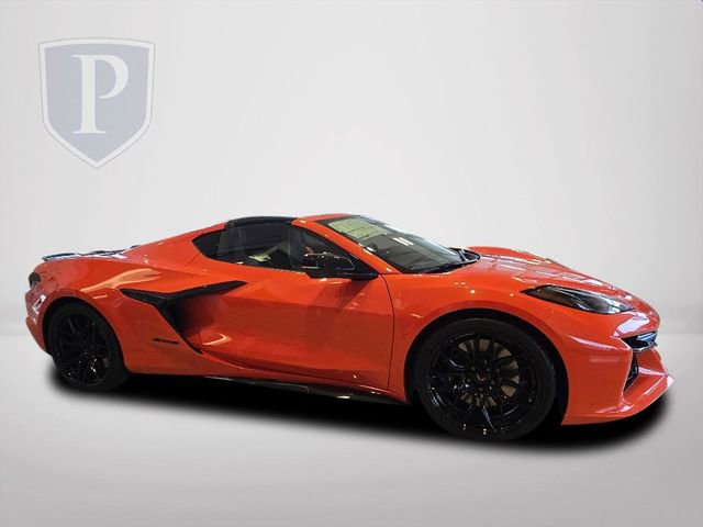 2025 Chevrolet Corvette Z06 2LZ photo 3