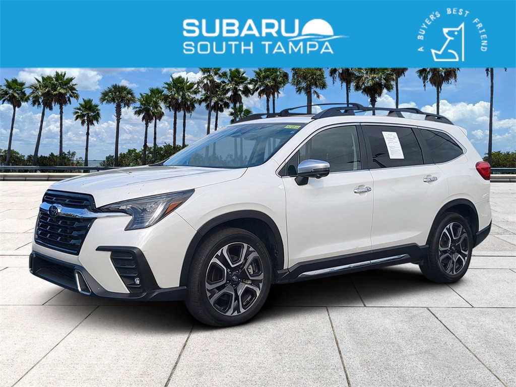 2023 Subaru Ascent Touring's photo