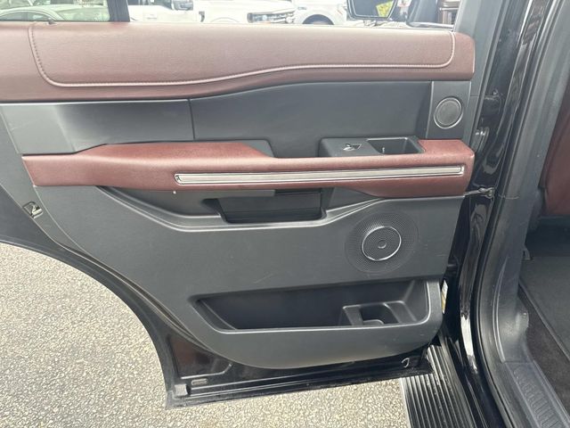 2023 Ford Expedition Limited photo 21