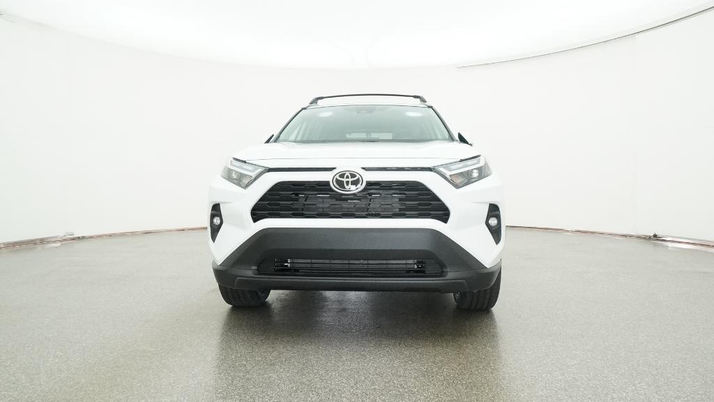 2025 Toyota RAV4 XLE Premium photo 3