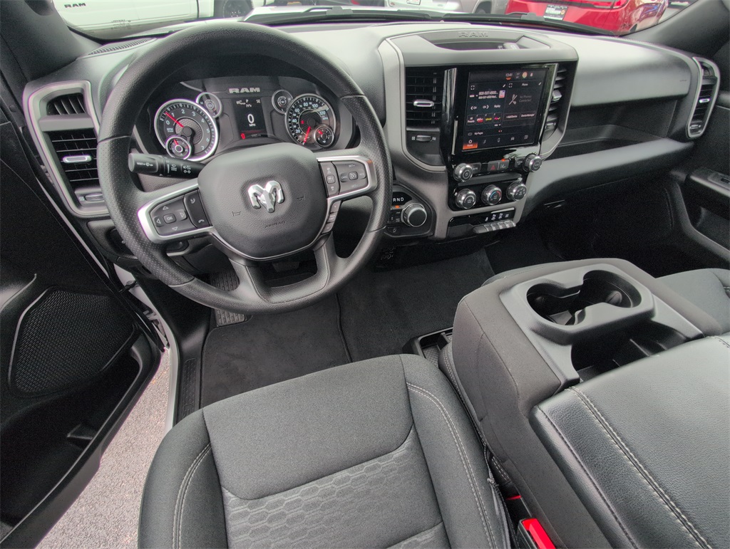2025 Ram 1500 Tradesman photo 5