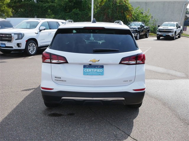 2023 Chevrolet Equinox LT photo 2