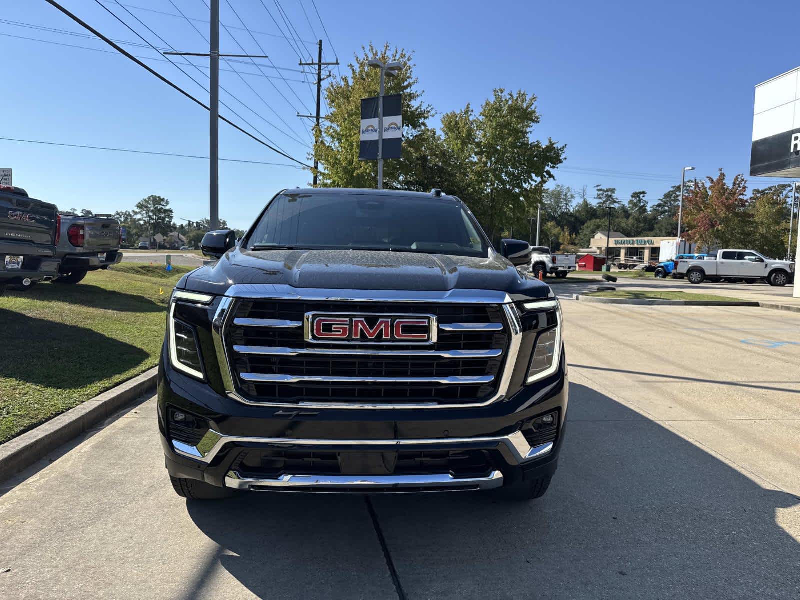 2026 Gmc Yukon photo 2