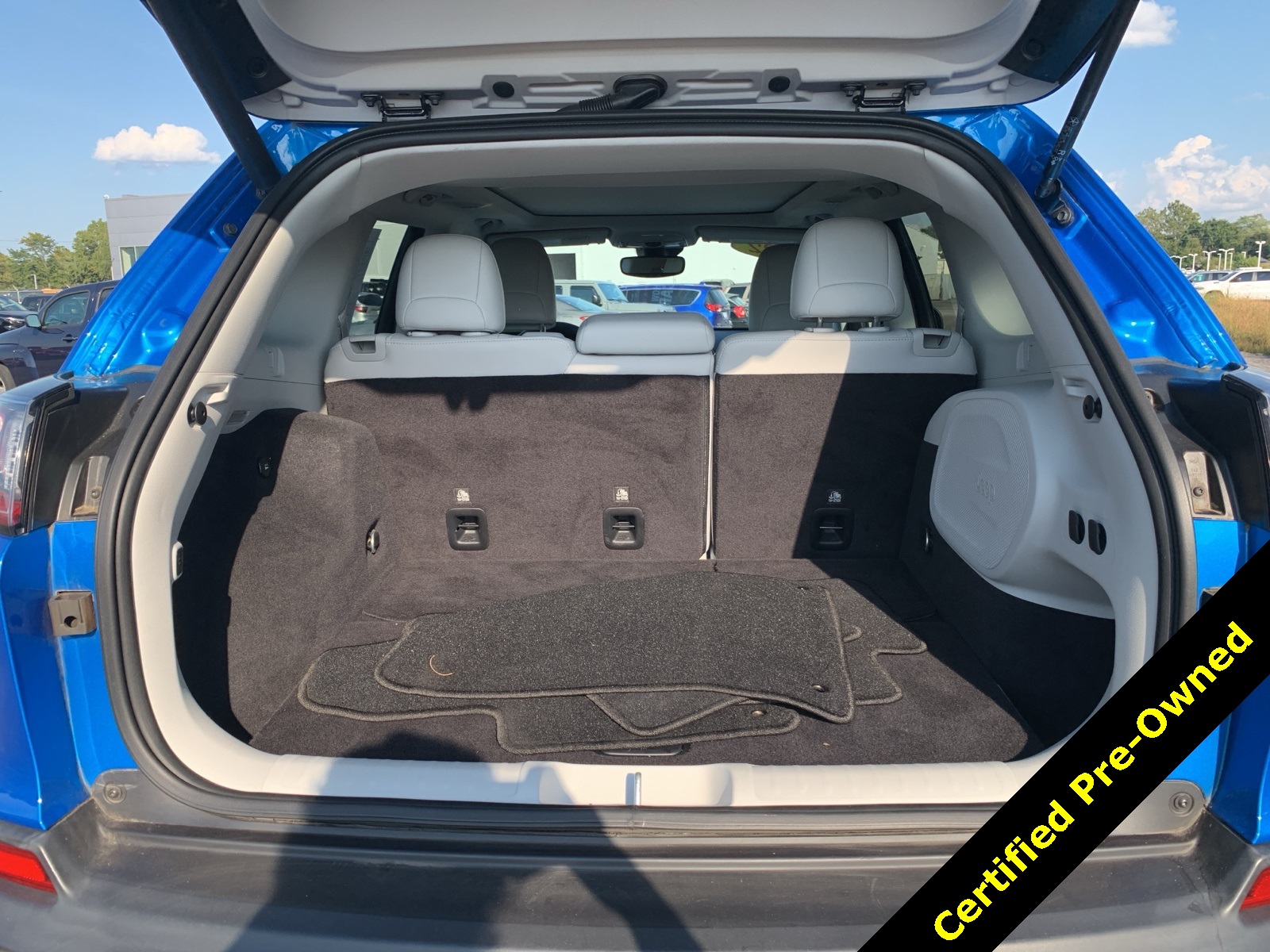 2022 Jeep Cherokee Limited photo 30