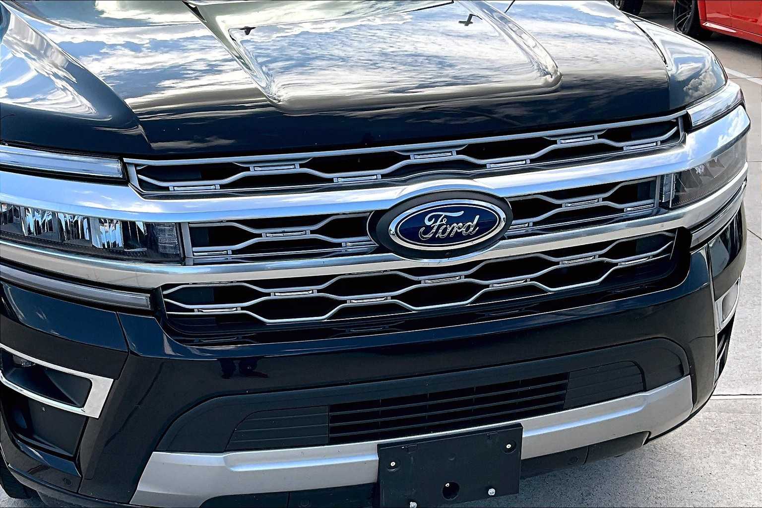 2023 Ford Expedition Platinum photo 29