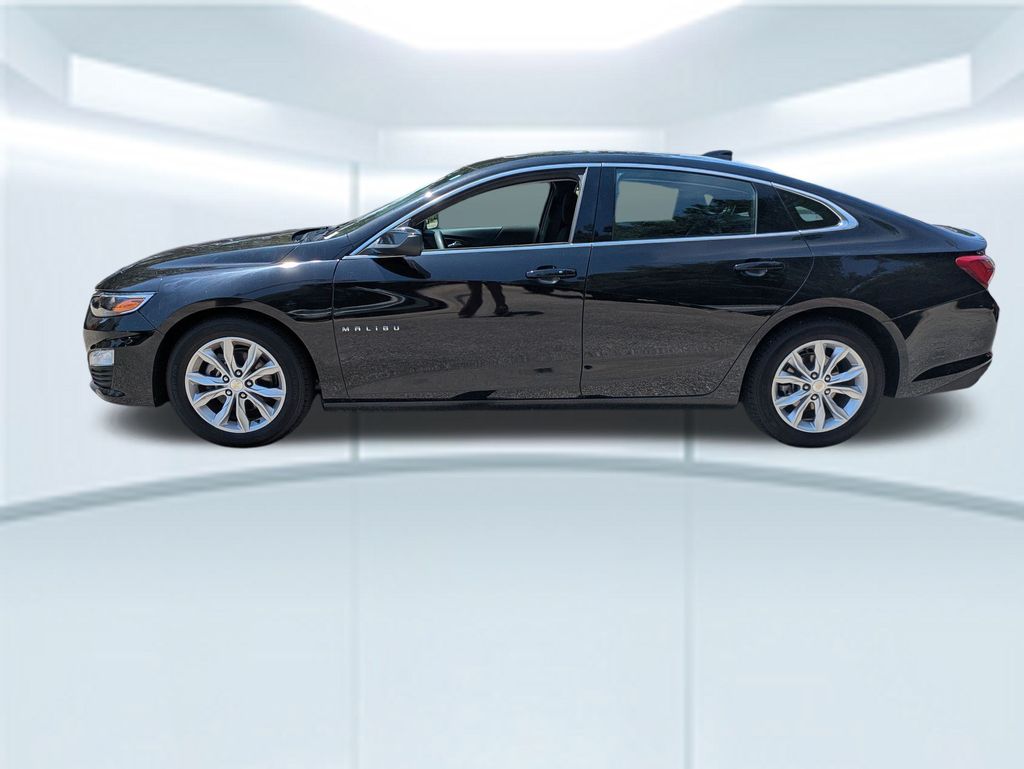 Used 2022 Chevrolet Malibu 1LT with VIN 1G1ZD5ST0NF149487 for sale in Foley, AL