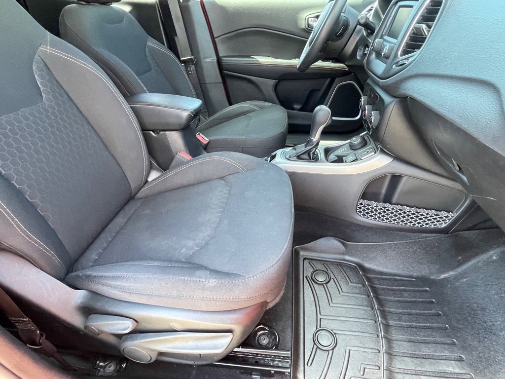 2018 Jeep Compass Sport photo 9