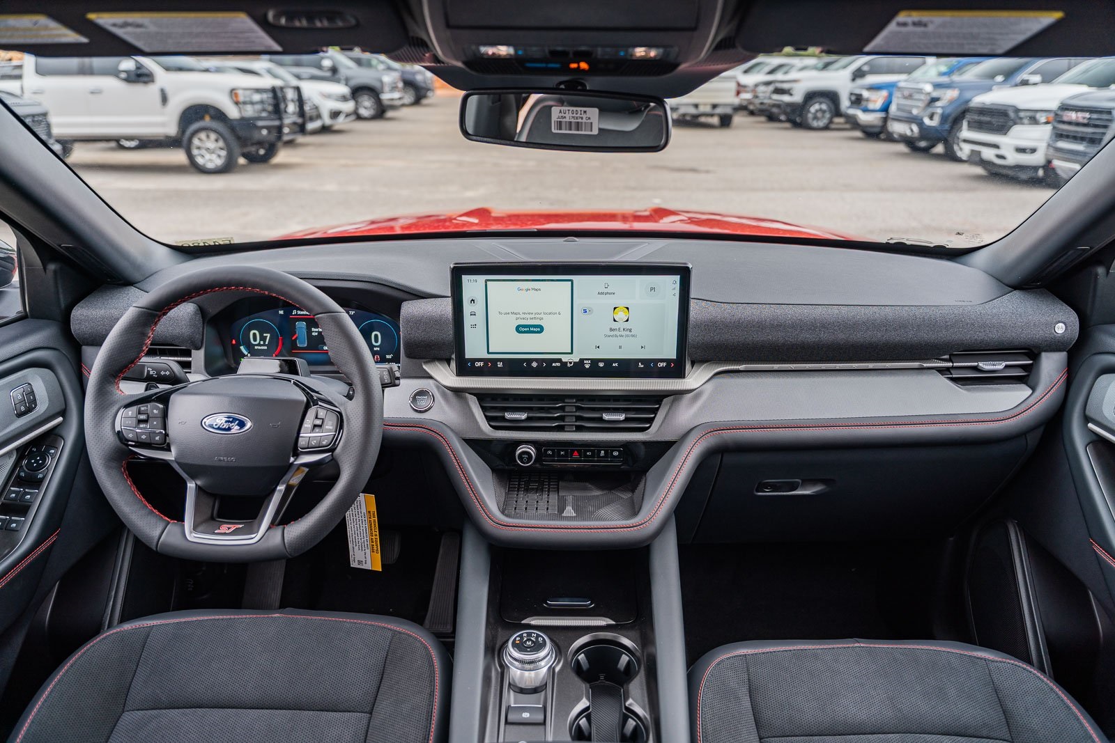 2025 Ford Explorer ST photo 16