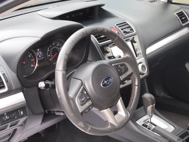 2016 Subaru Crosstrek 2.0i Premium photo 5