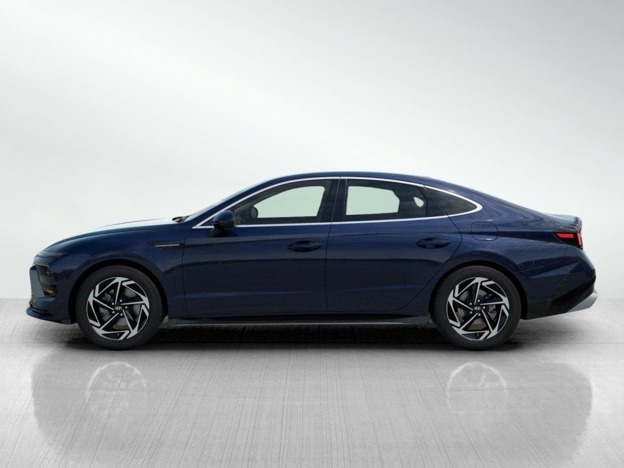 2026 Hyundai Sonata SEL Sport photo 3