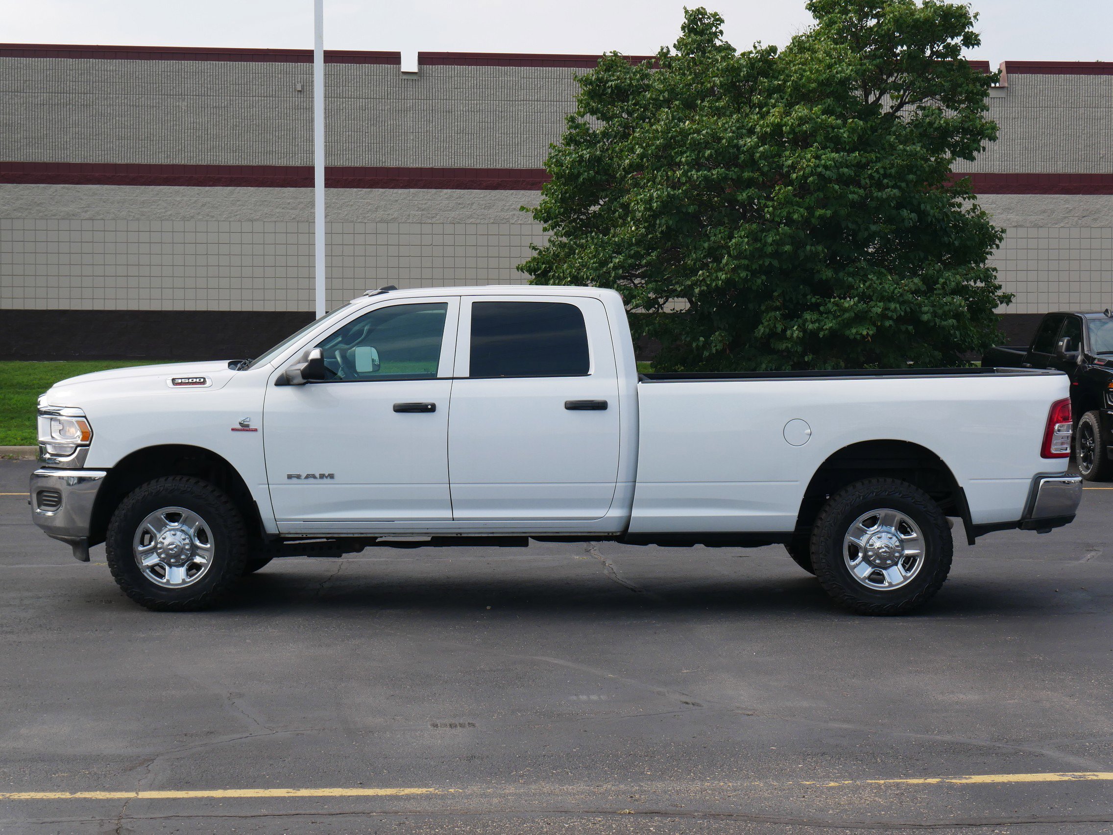 2021 Ram 3500 Tradesman photo 4