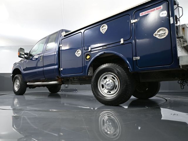 2012 Ford F-350 photo 37