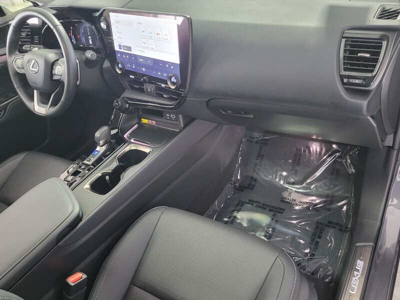 2025 Lexus NX 350h Premium AWD photo 16