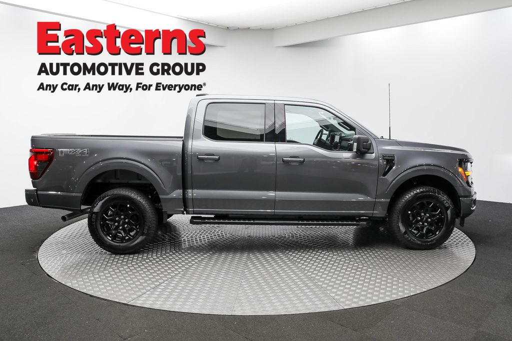 2024 Ford F-150 XLT photo 4
