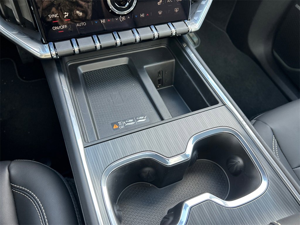 2026 GMC ACADIA - Image 23