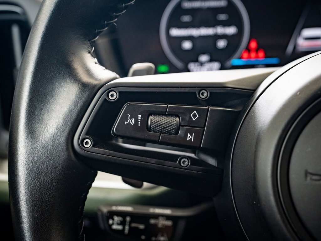 2024 Porsche Cayenne photo 23