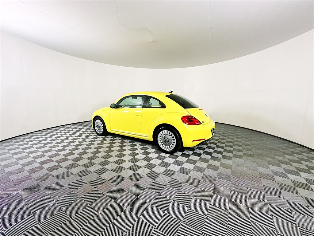 2014 Volkswagen Beetle 1.8T photo 4