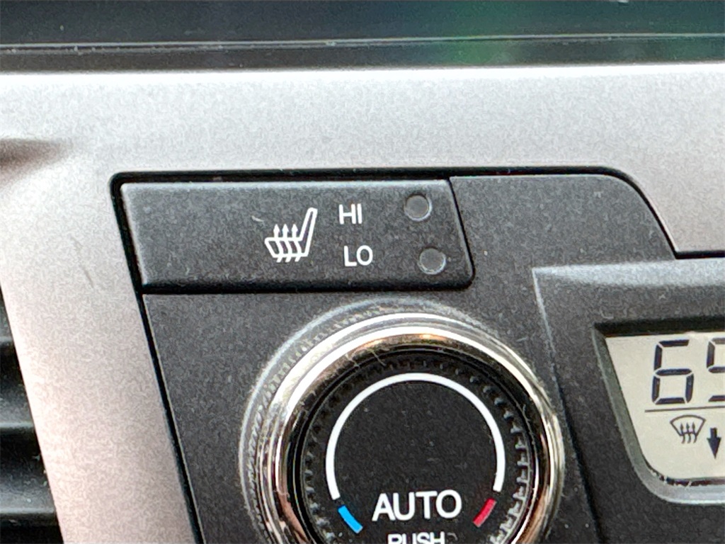 2016 Honda Odyssey EX-L photo 19