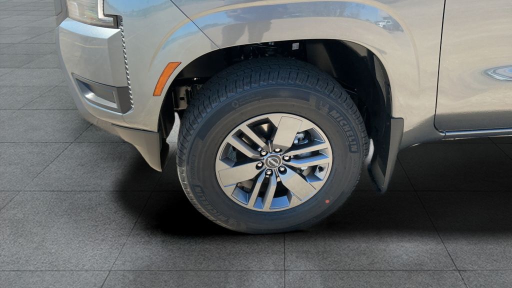 2026 Nissan Frontier Crew Cab SV photo 3