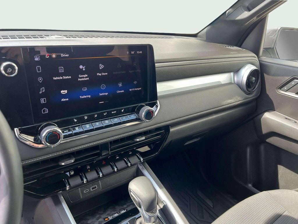 2023 Chevrolet Colorado LT photo 9