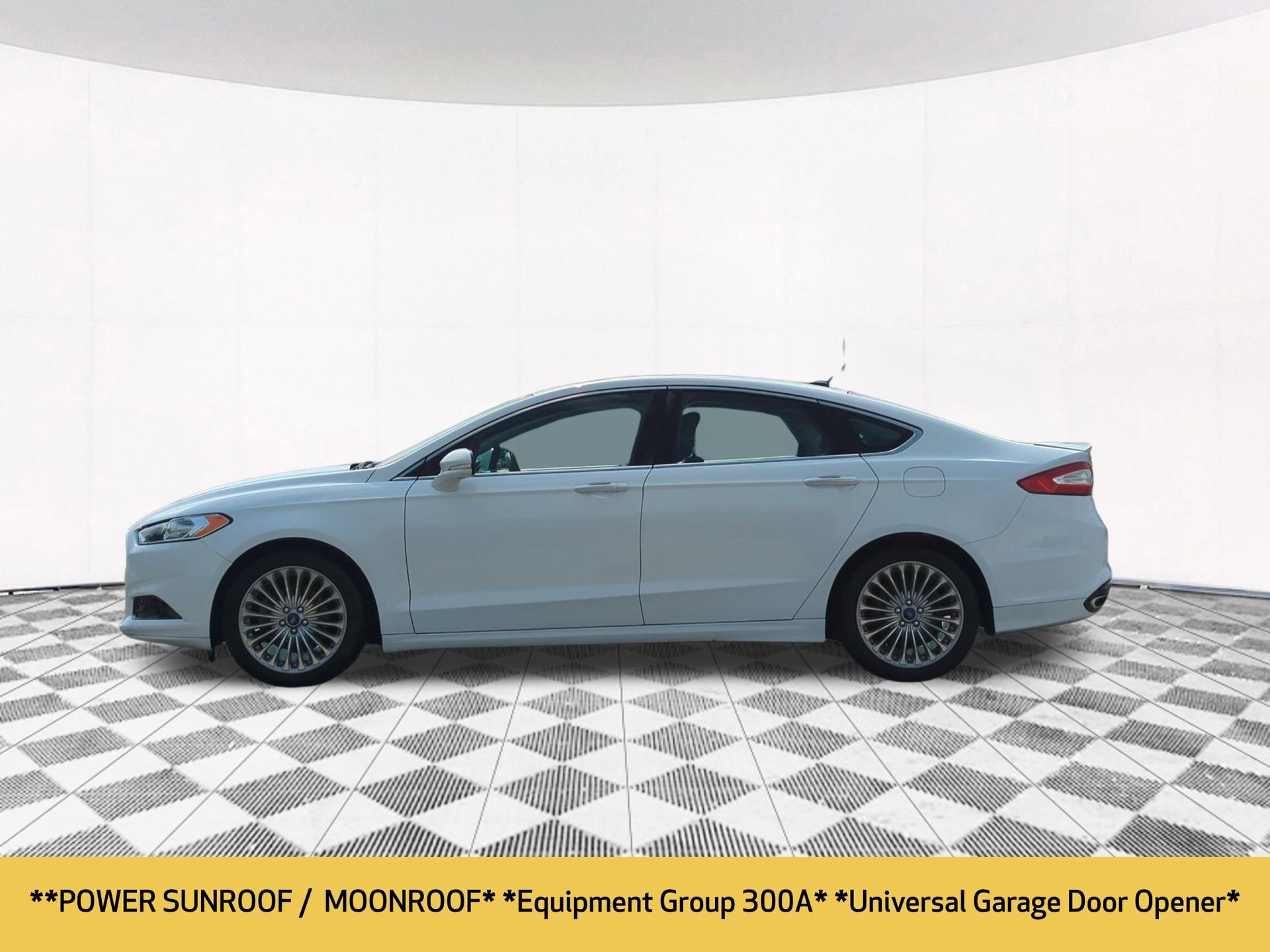 2014 Ford Fusion Titanium photo 3