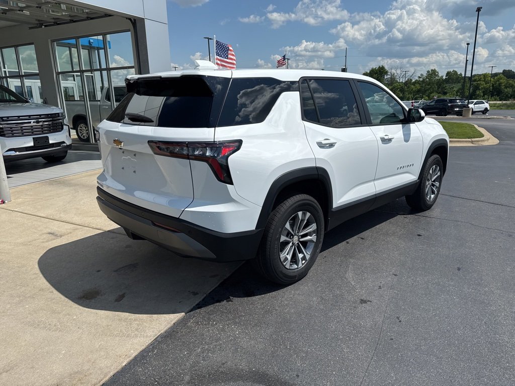 2026 Chevrolet Equinox LT photo 6