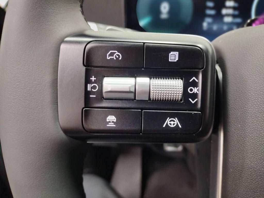 2026 Hyundai Ioniq SEL photo 27