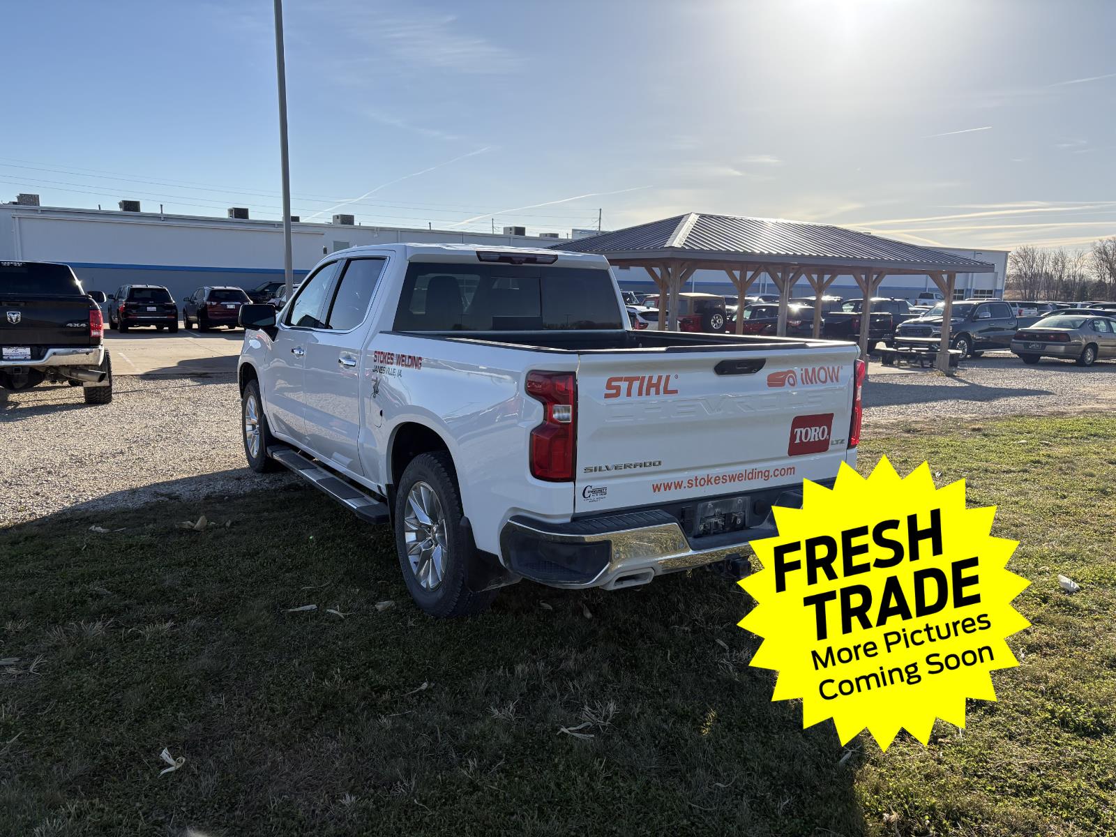 2023 Chevrolet Silverado 1500 LTZ photo 4