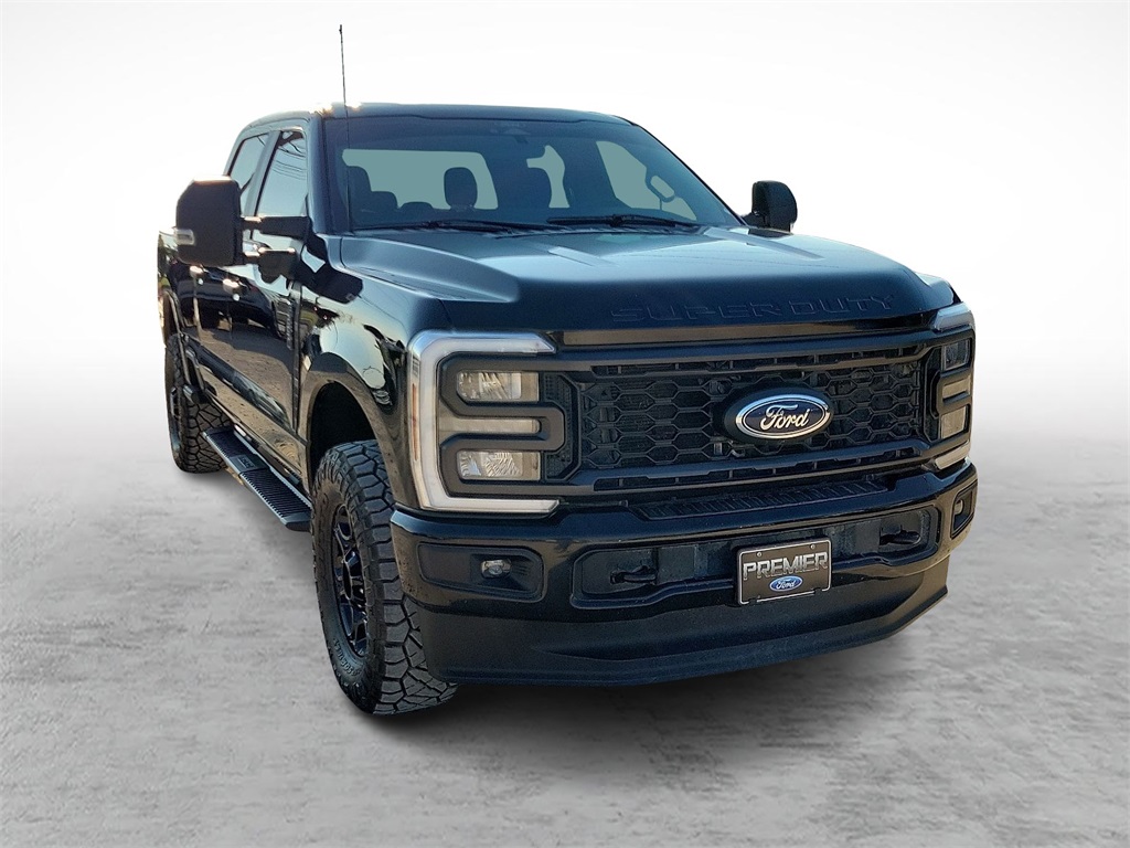 2024 Ford F-250 XL photo 2