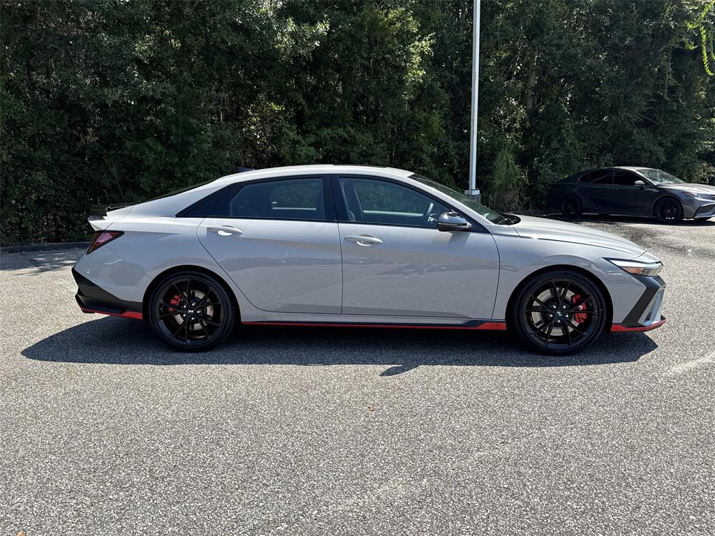 2025 Hyundai Elantra N photo 2
