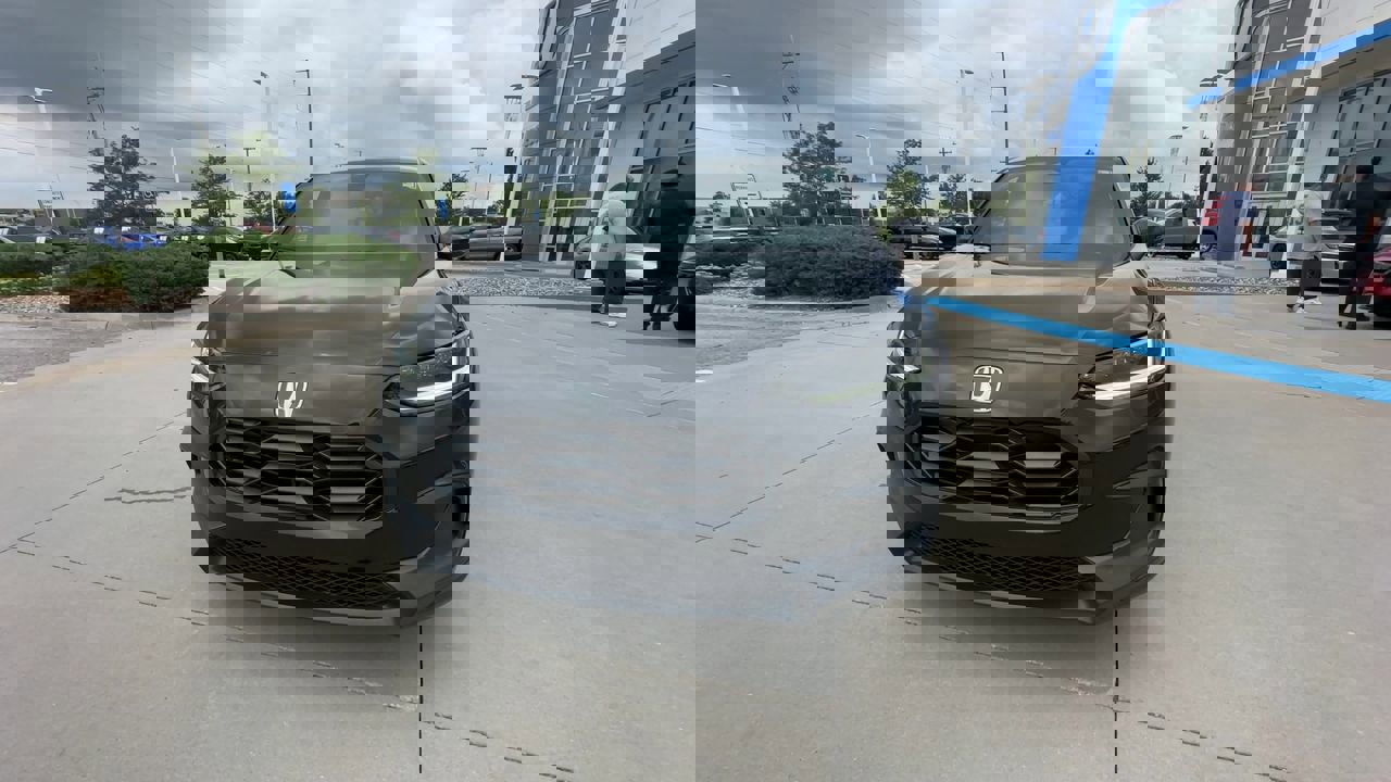 2026 Honda HR-V Sport photo 2