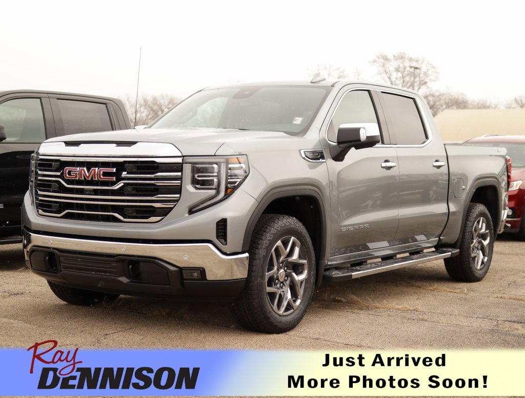 2026 GMC Sierra 1500 SLT's photo